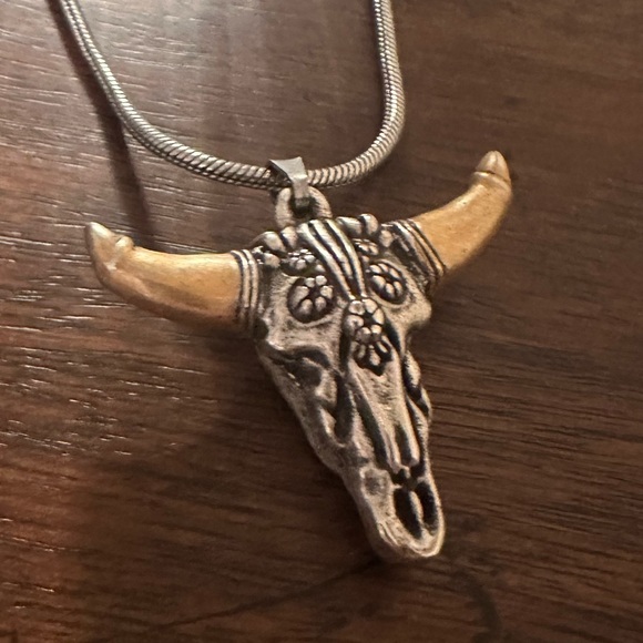 Alex & Ani Spirited Skull, large, two tone necklace - Picture 3 of 10